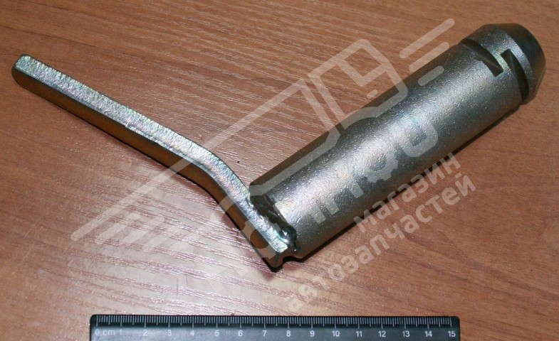 Палец буксирной вилки КАМАЗ Е-3 (рест.) левый (ПАО КАМАЗ)